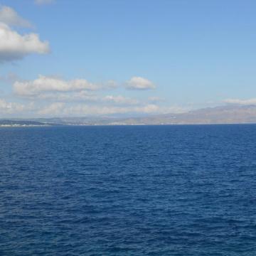 Beach of Maleme and Rodopou peninsula, as seen from Thodorou island